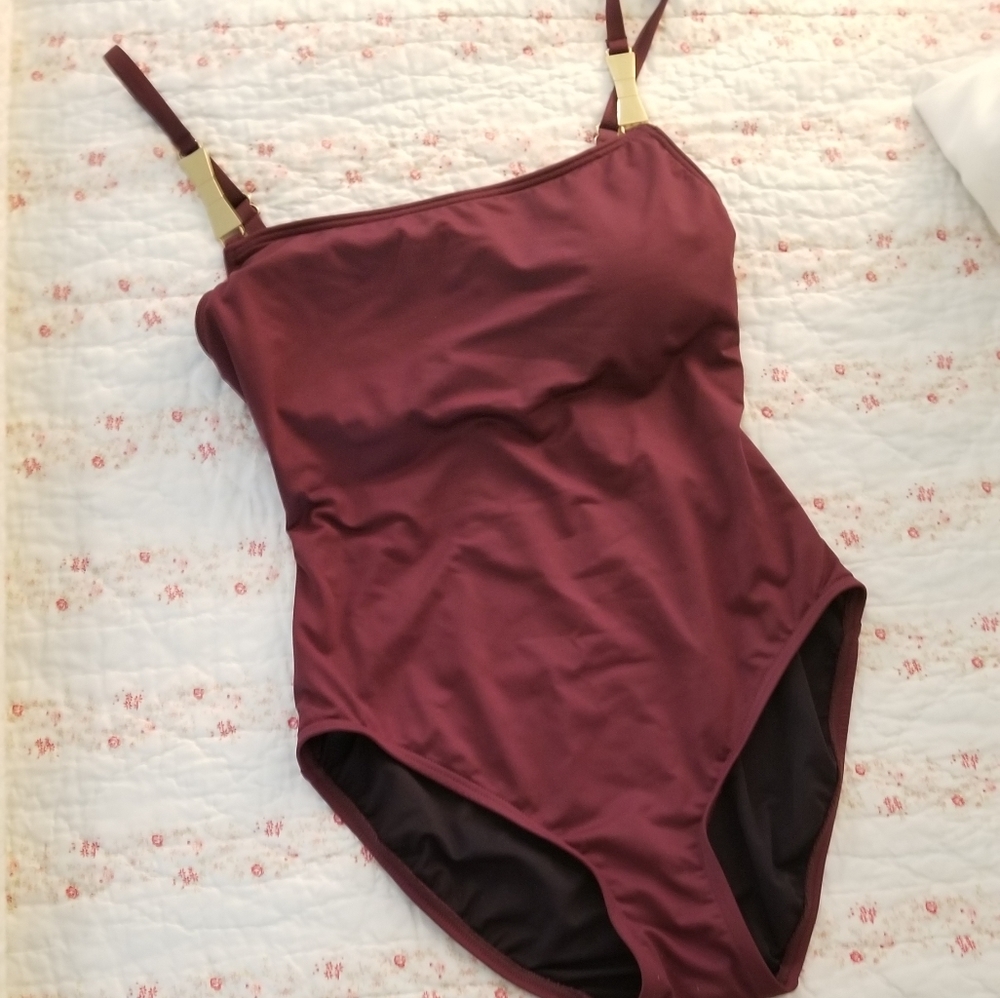 🆕 Kate Spade Swimsuit